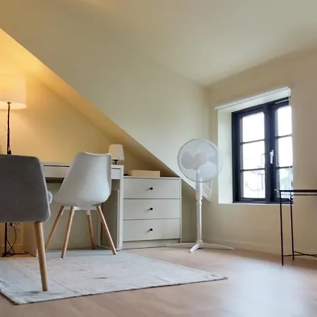 Apartamento Sentral Og Koselig Hjem I Arendal